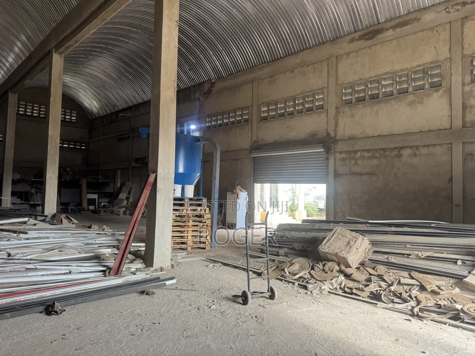 500 SQM Warehouse for Rent at Pokuase