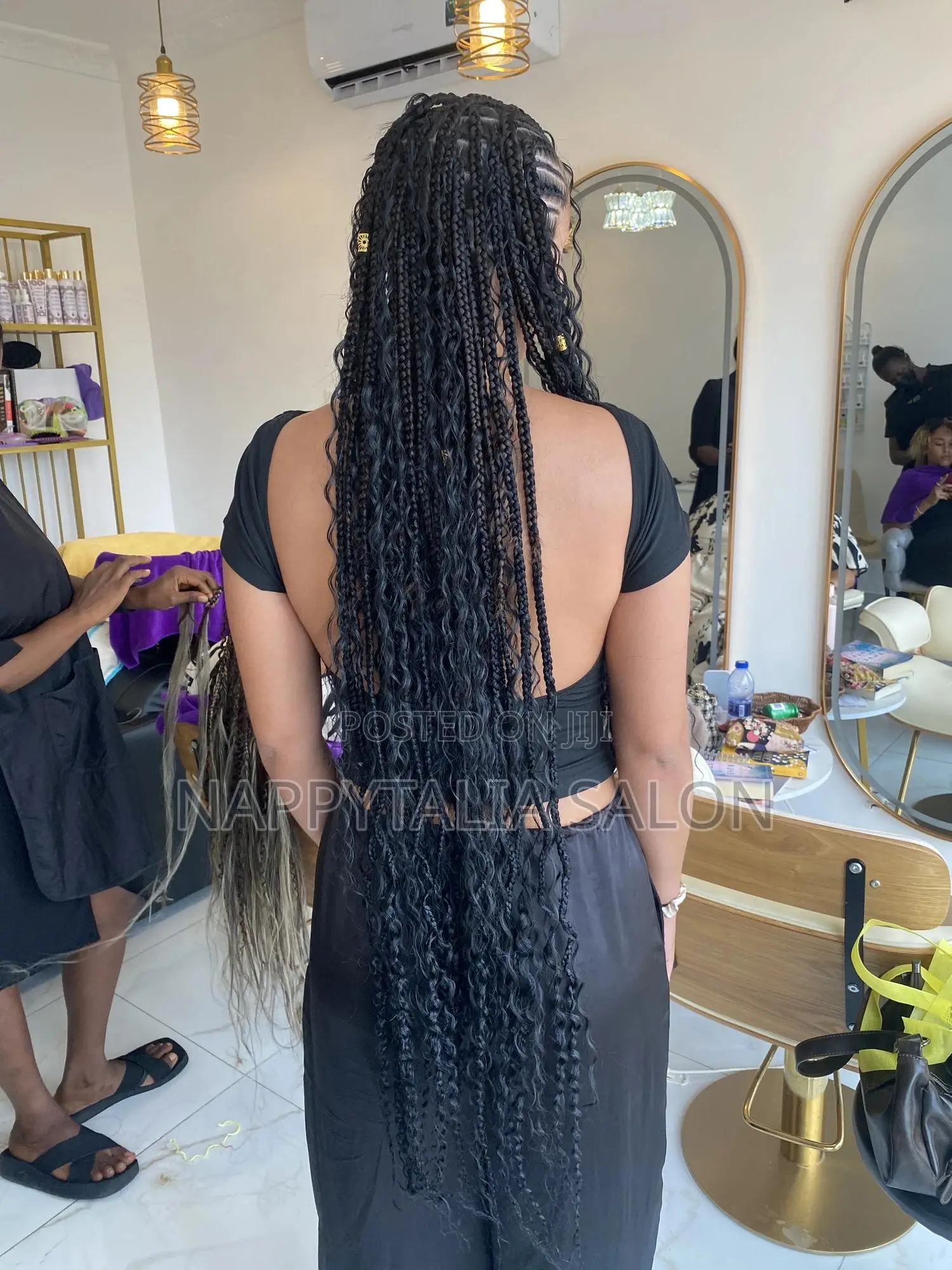 3 Yrs Experienced Natural Hairstylist/Braider Needed – Tse Addo