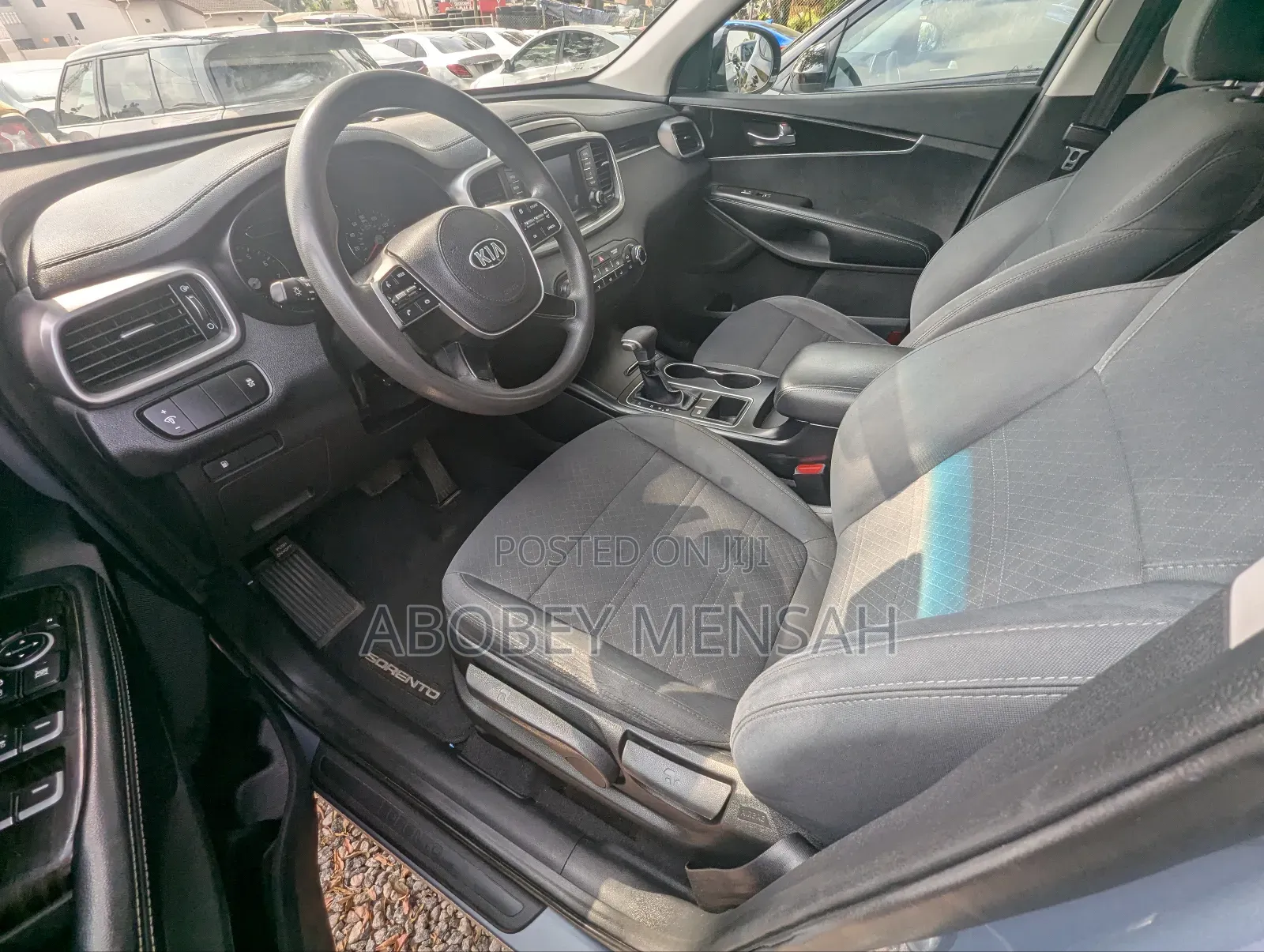 Kia Sorento 2.4L LX AWD 2020