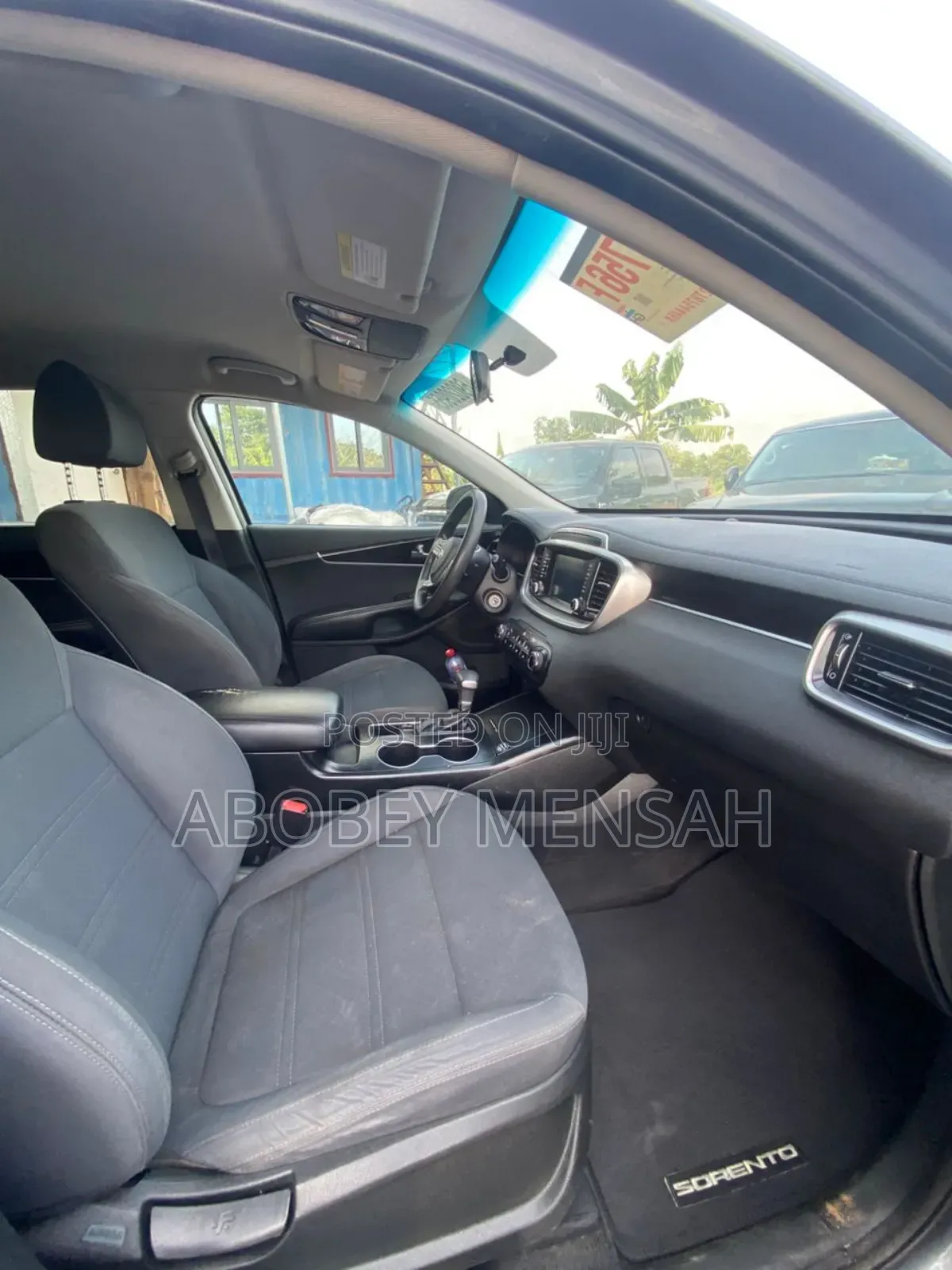 Kia Sorento 2.4L LX AWD 2020