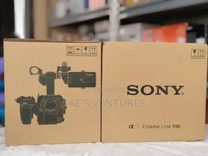 Sony Alpha Fx3 12mp Cinema Line Camera Body Only XLR Handle