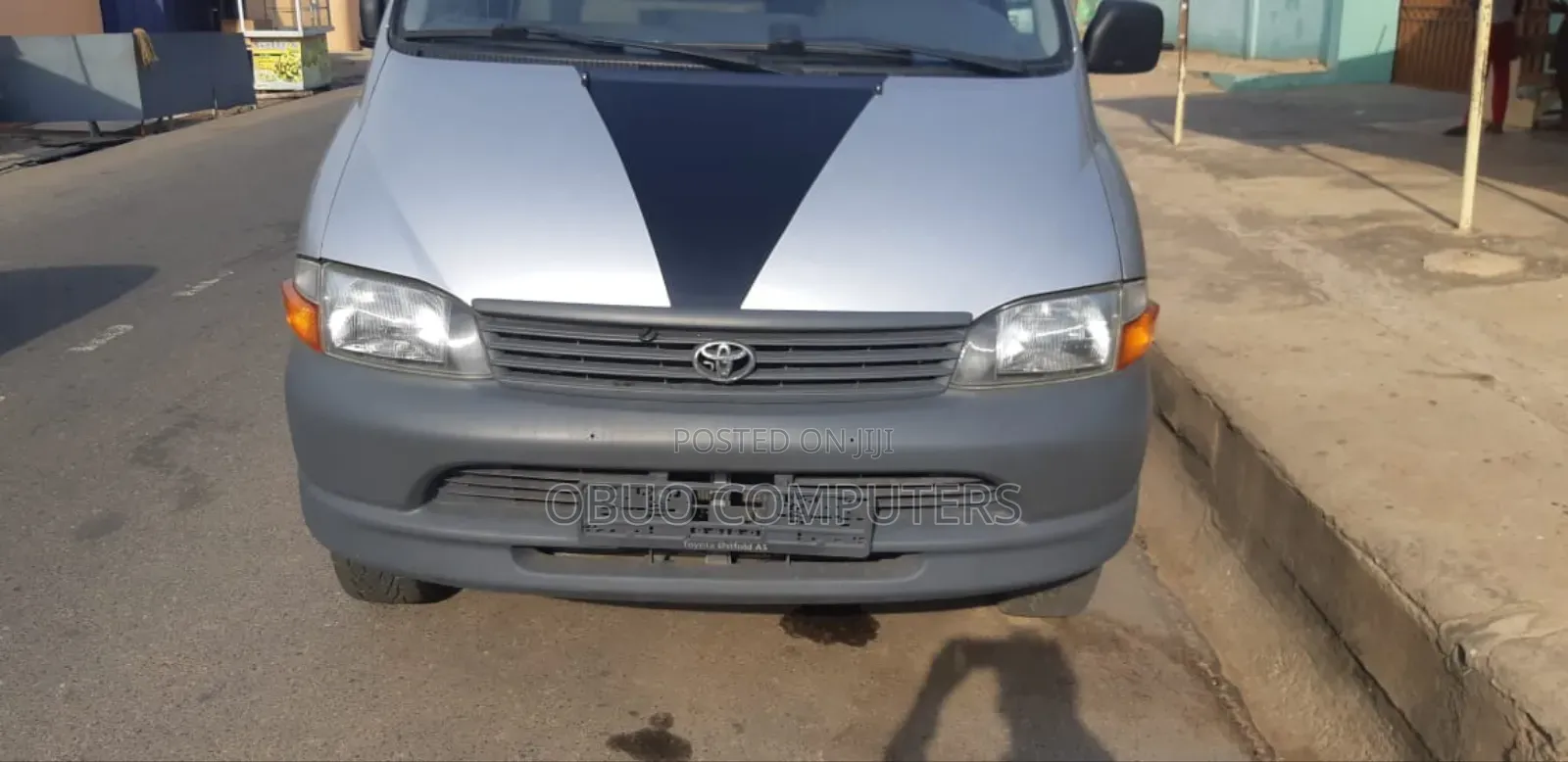 Toyota HiAce 2012 Grey