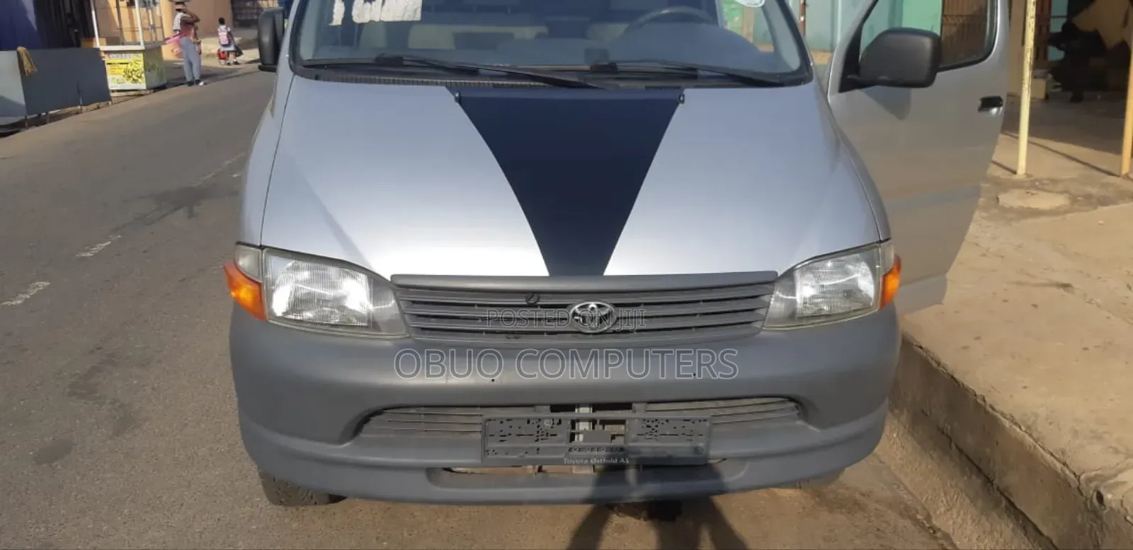 Toyota HiAce 2012 Grey