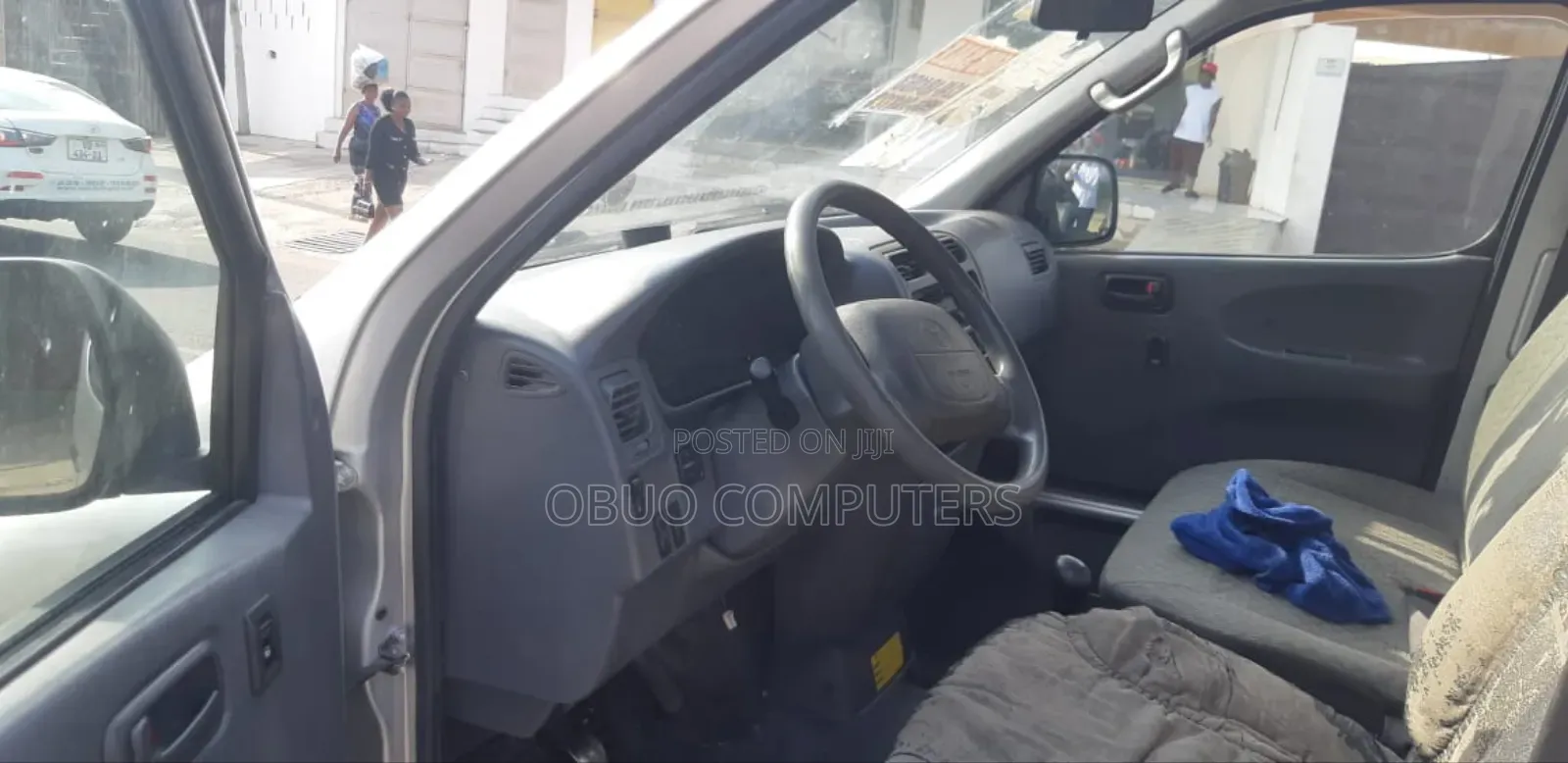 Toyota HiAce 2012 Grey