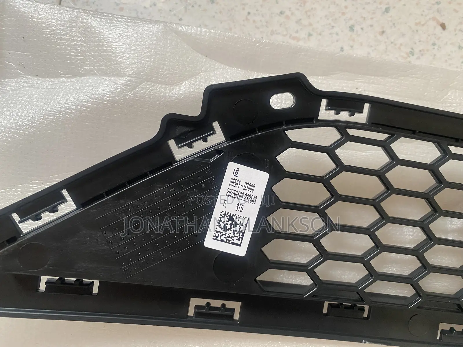 Genuine Front Bumper Lower Grille 2016-2018 Hyundai Tucson