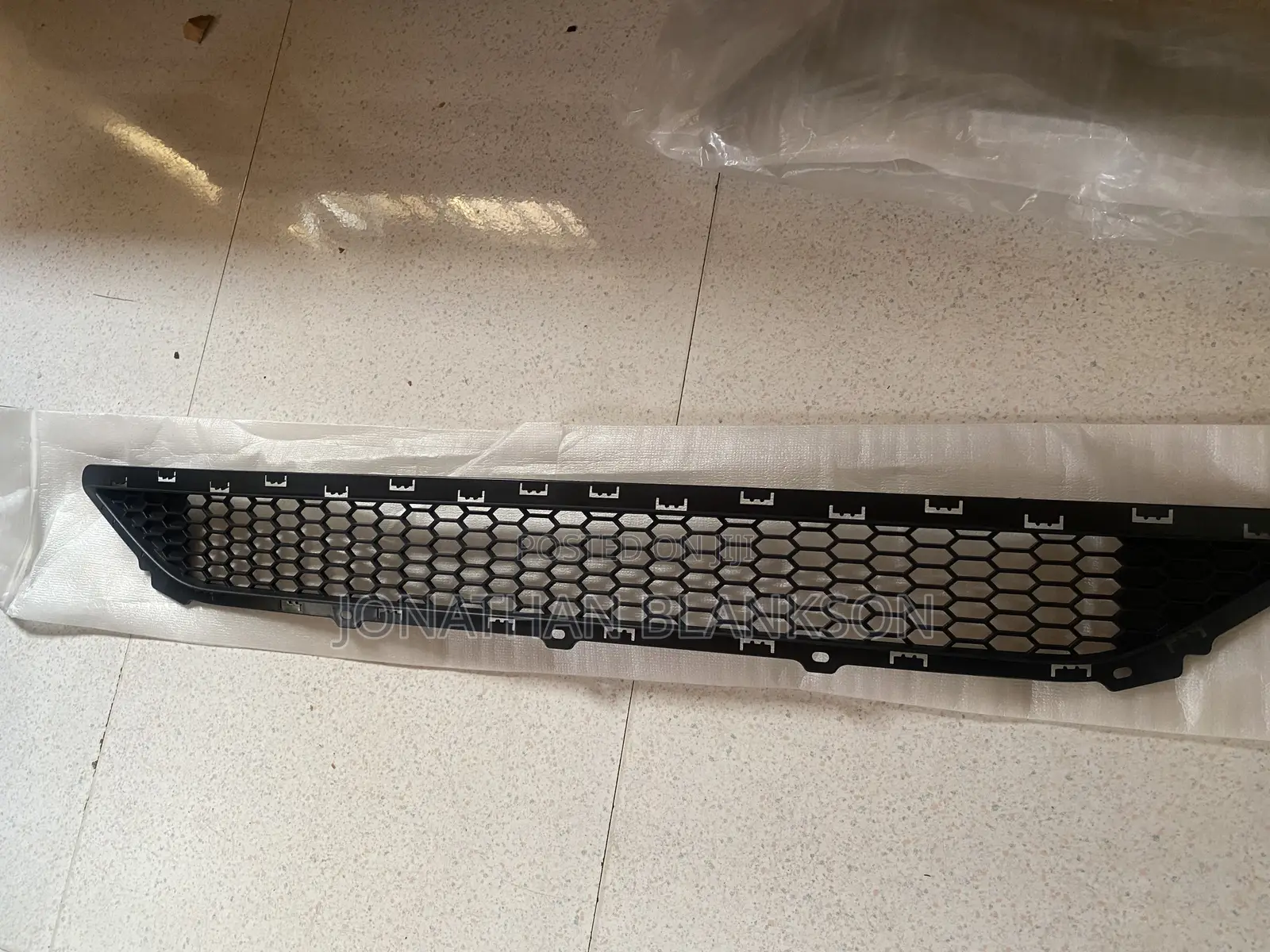 Genuine Front Bumper Lower Grille 2016-2018 Hyundai Tucson