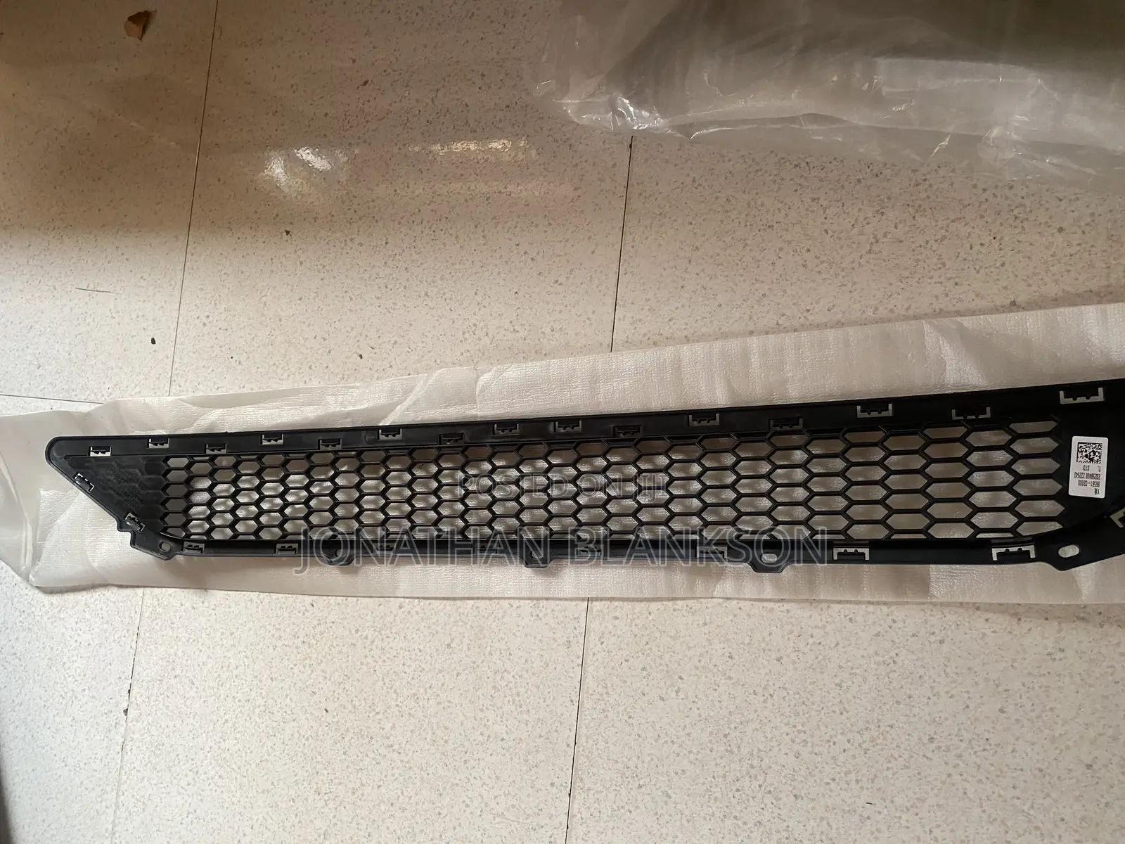 Genuine Front Bumper Lower Grille 2016-2018 Hyundai Tucson
