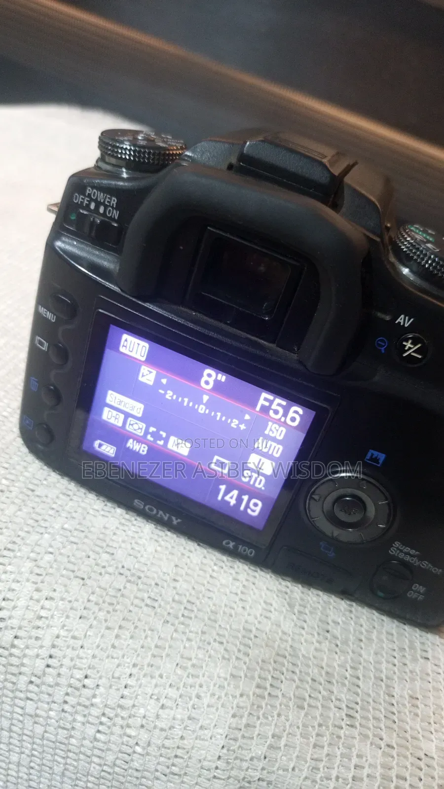 Sony Alpha 100