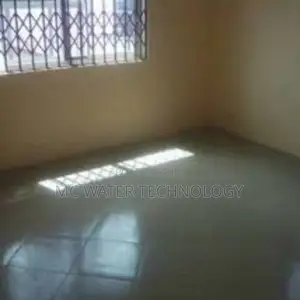1bdrm Self Contain,Toilet and Bath Inside
