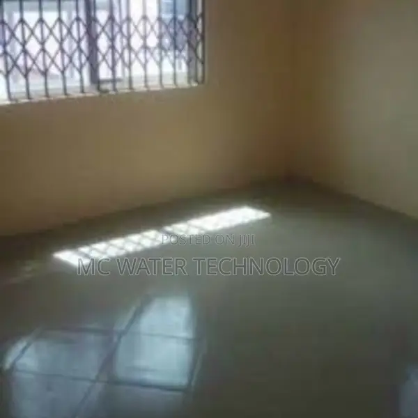 1bdrm Self Contain,Toilet and Bath Inside