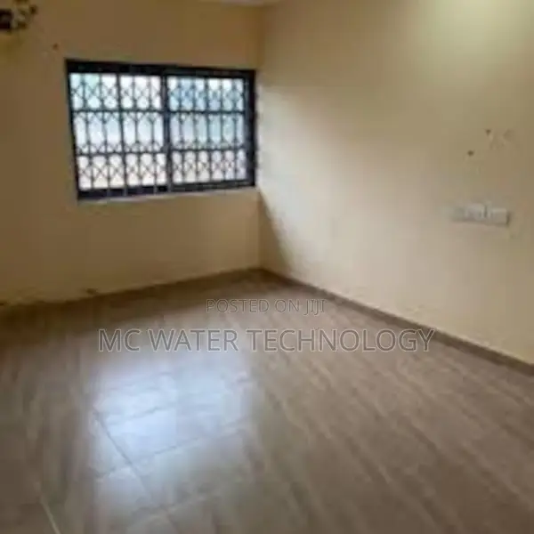 1bdrm Self Contain,Toilet and Bath Inside