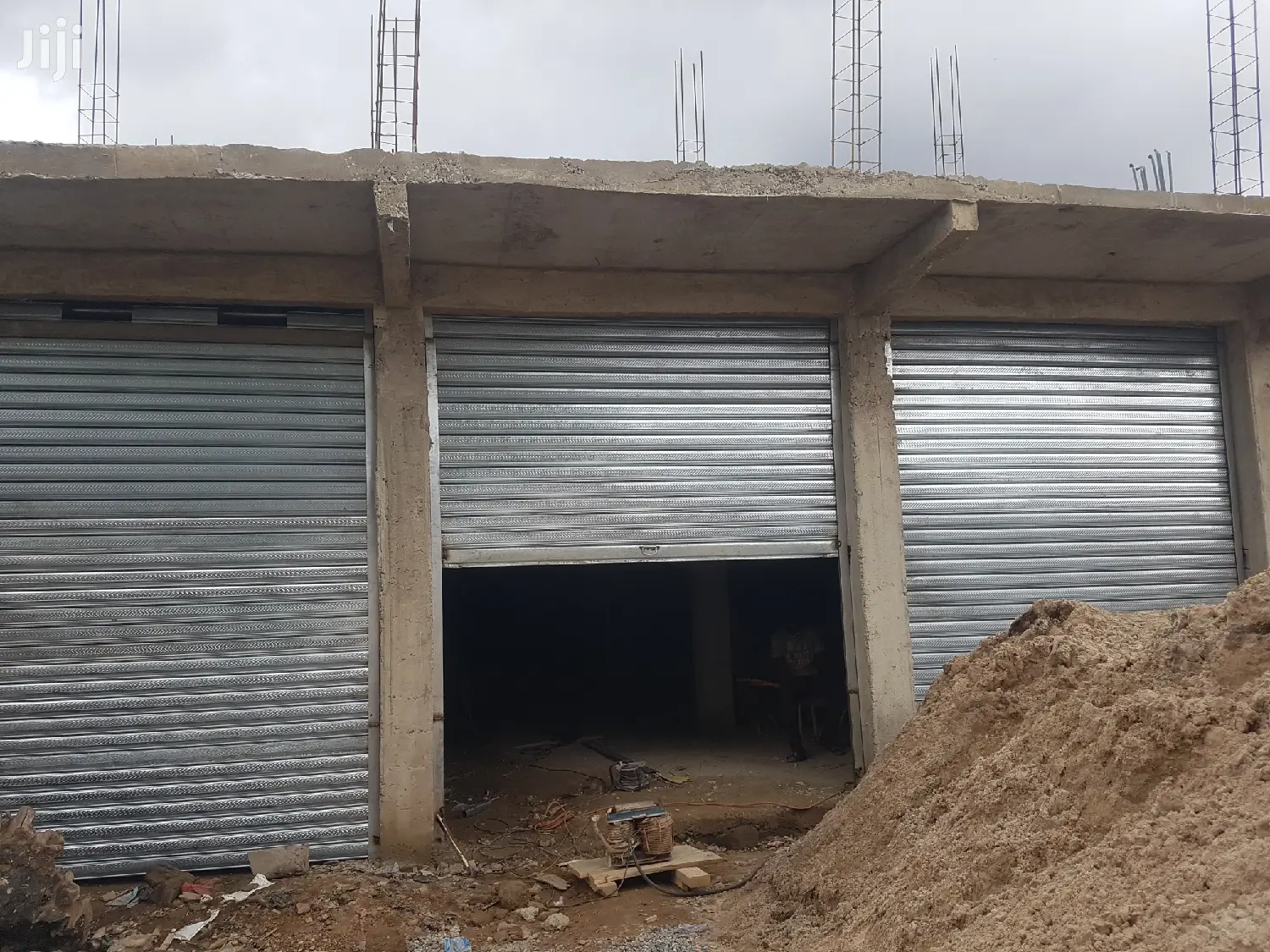 Welder/Mechanic Roller Gate, Container for Shops Fabricator.