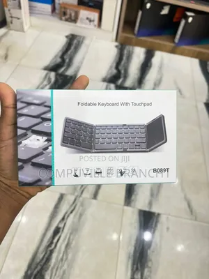 Foldable Keyboard With Touchpad