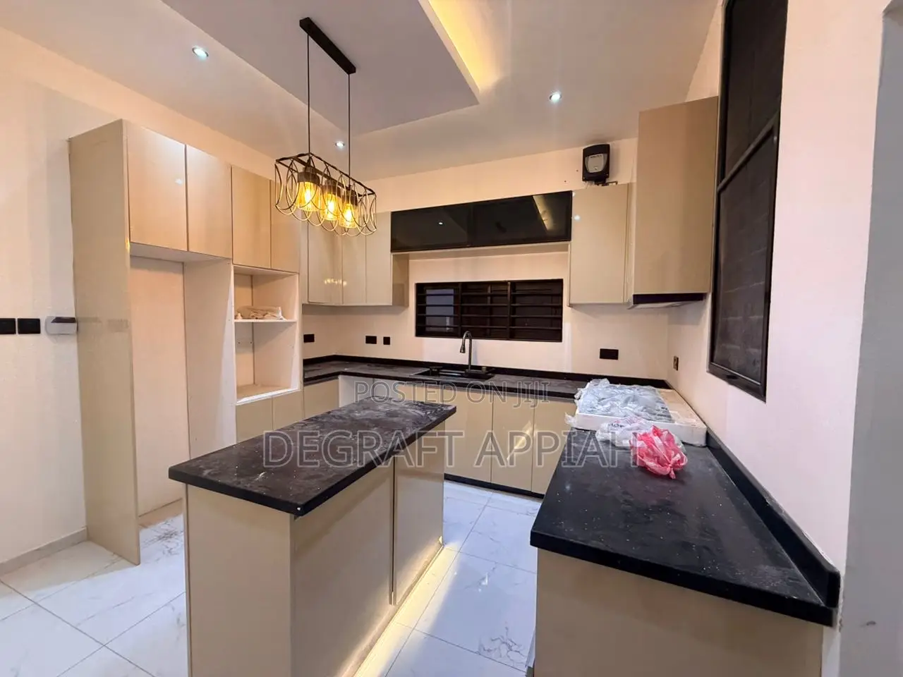 3bdrm House in East Legon Hills, Accra Metropolitan for sale