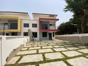 3bdrm House in Spintex, Baatsona Total for rent