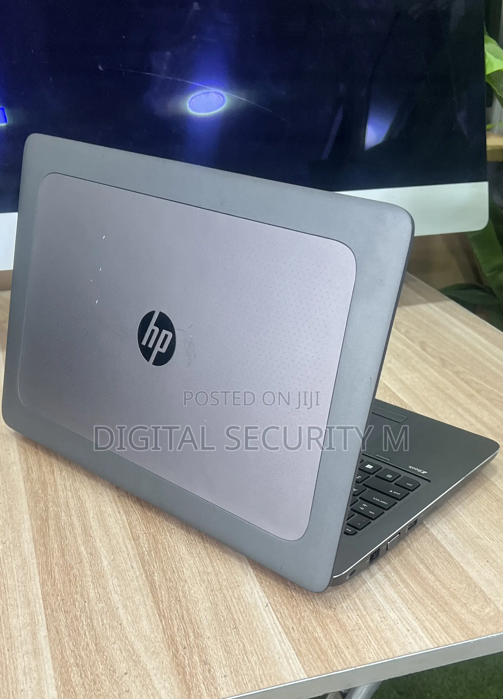 Laptop HP ZBook 15 G3 8GB Intel Xeon SSD 256GB