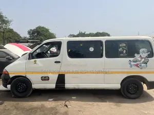 Toyota HiAce 2008 White