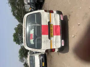 Toyota HiAce 2008 White