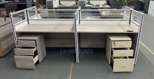 Glass Workstation
