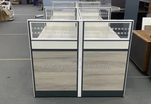 Glass Workstation