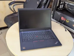 Laptop Lenovo Thinkpad T14s Gen 2 16GB Intel Core i7 SSD 512GB