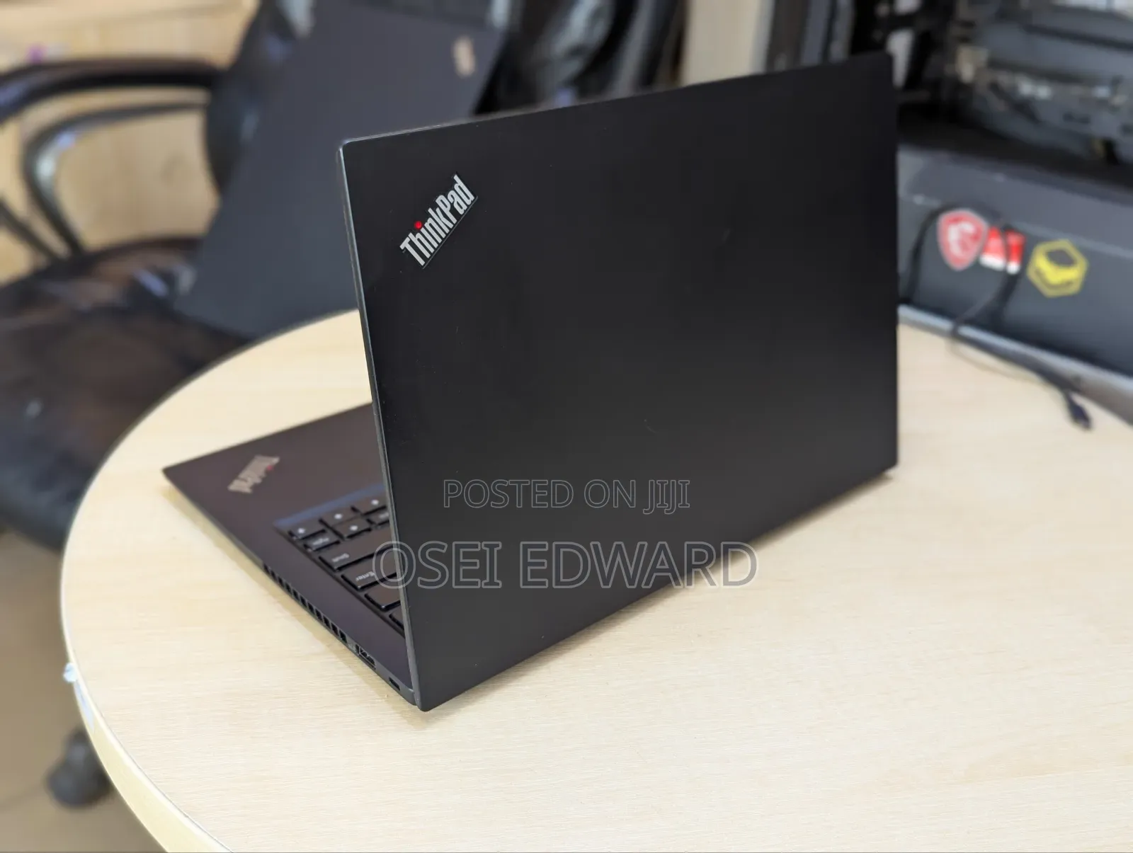 Laptop Lenovo Thinkpad T14s Gen 2 16GB Intel Core i7 SSD 512GB
