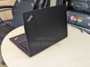 Laptop Lenovo Thinkpad T14s Gen 2 16GB Intel Core i7 SSD 512GB