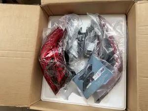 Toyota Camry 2008-11 Spec Tail Light Pair With Boot Light Set