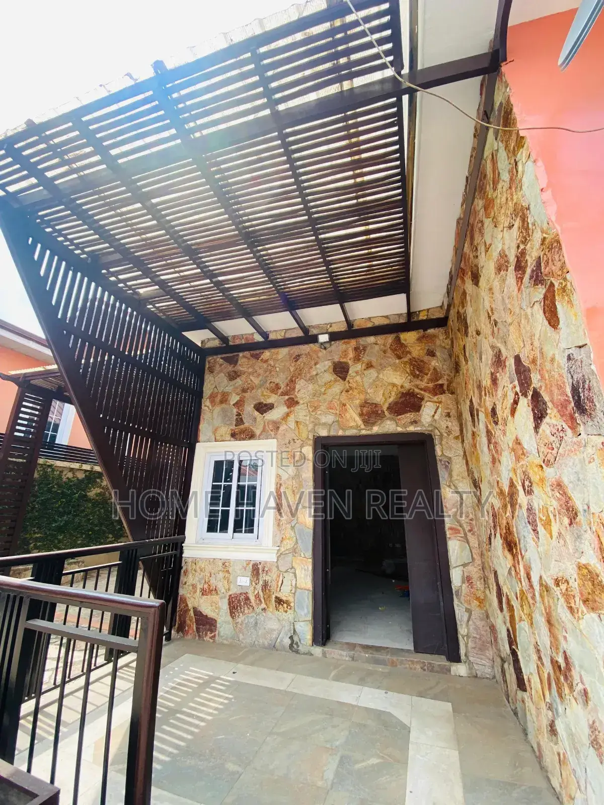 4bdrm House in Achimota Golf Hills, School Area for rent
