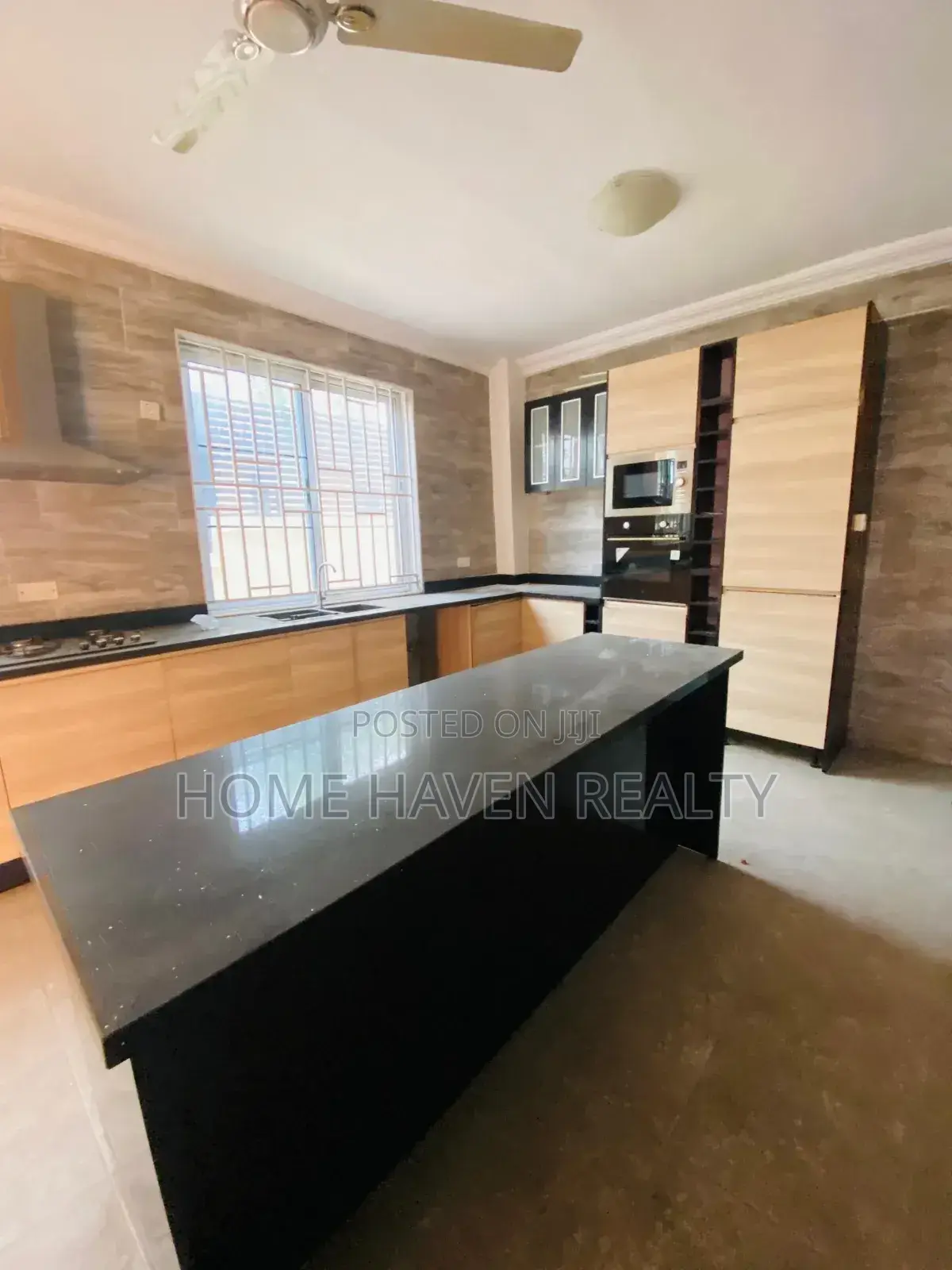 4bdrm House in Achimota Golf Hills, School Area for rent