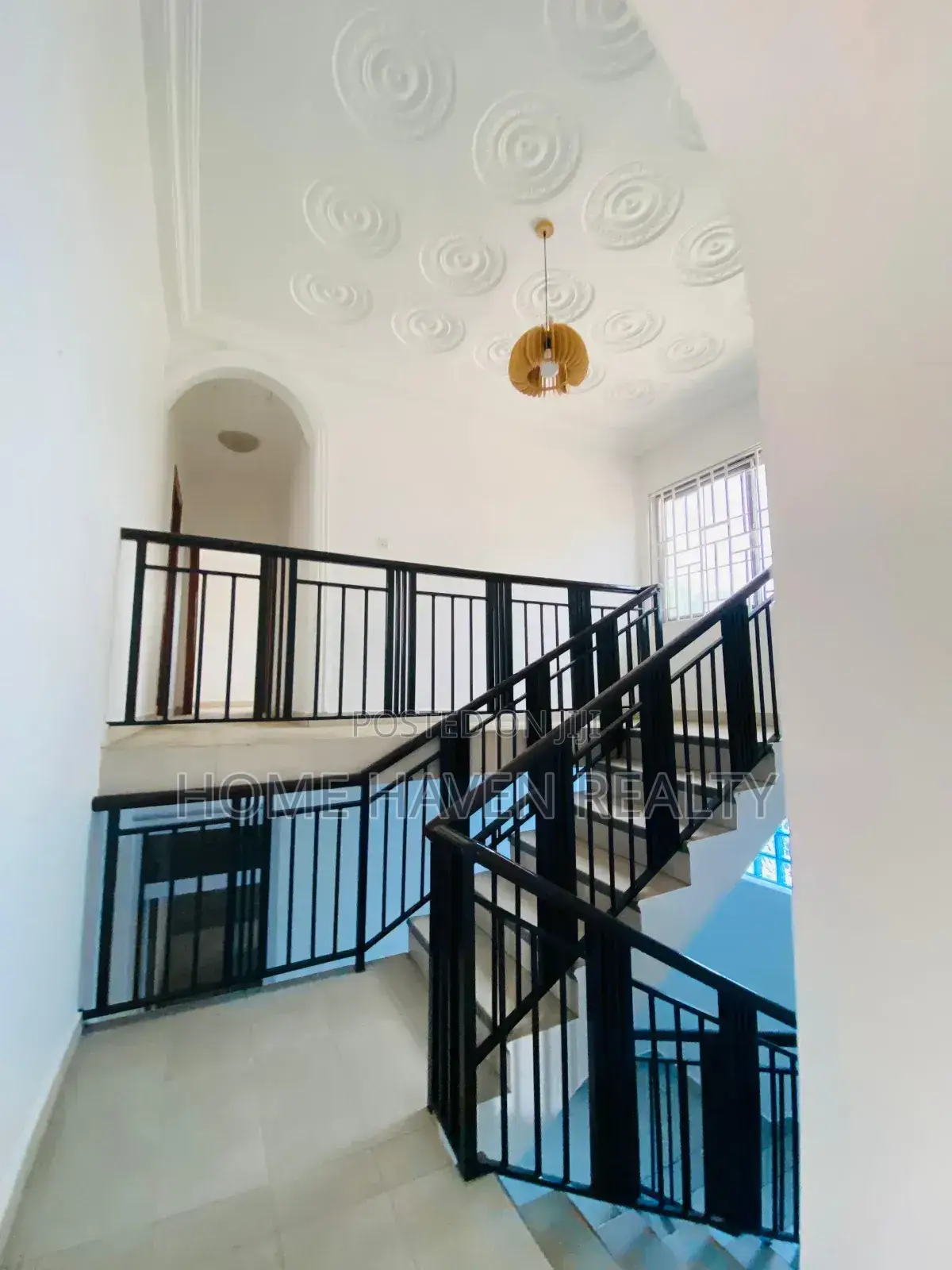4bdrm House in Achimota Golf Hills, School Area for rent