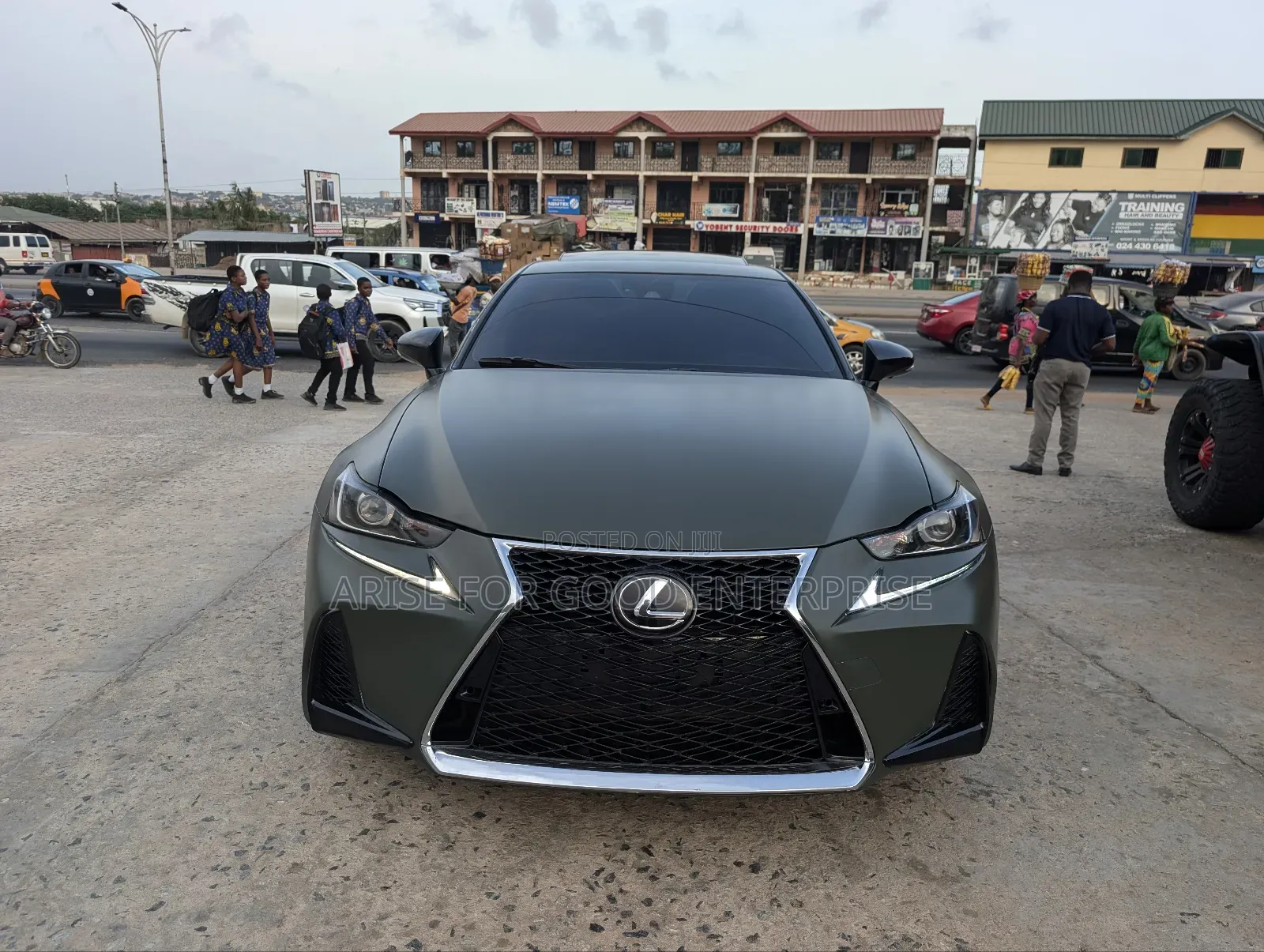 Lexus IS 300h 4WD 2017 Green