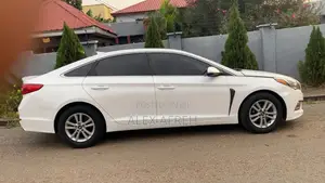 Hyundai Sonata Limited 2.0T 4dr Sedan (2.0L 4cyl Turbo 6A) 2015 White