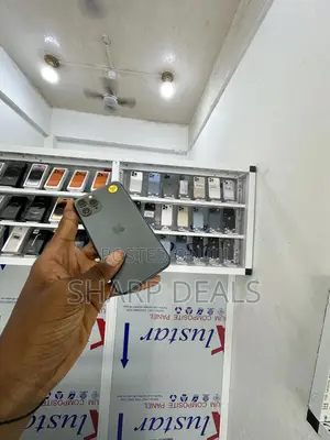 Apple iPhone 11 Pro 64 GB Gray