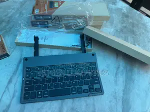 Chargeable Rl-048 Ultra Slim Wireless Bluetooth Keyboard