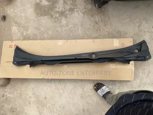 Honda Civic 2016 2017 2018 Wiper Panel