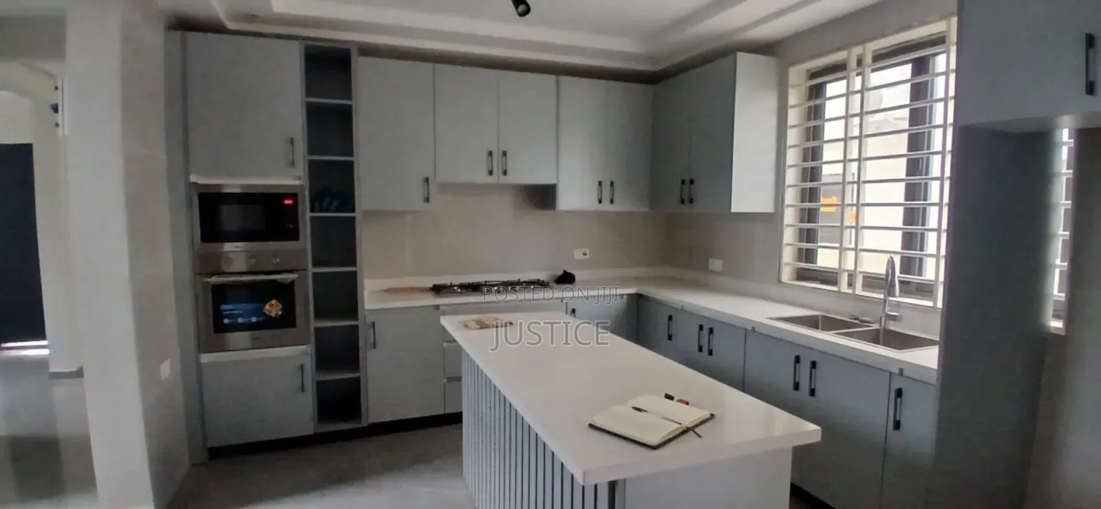 4bdrm House in Ashongman Estate for rent