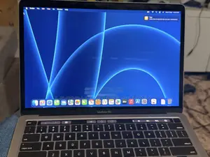 Laptop Apple MacBook Pro 2020 8GB Intel Core i5 SSD 256GB