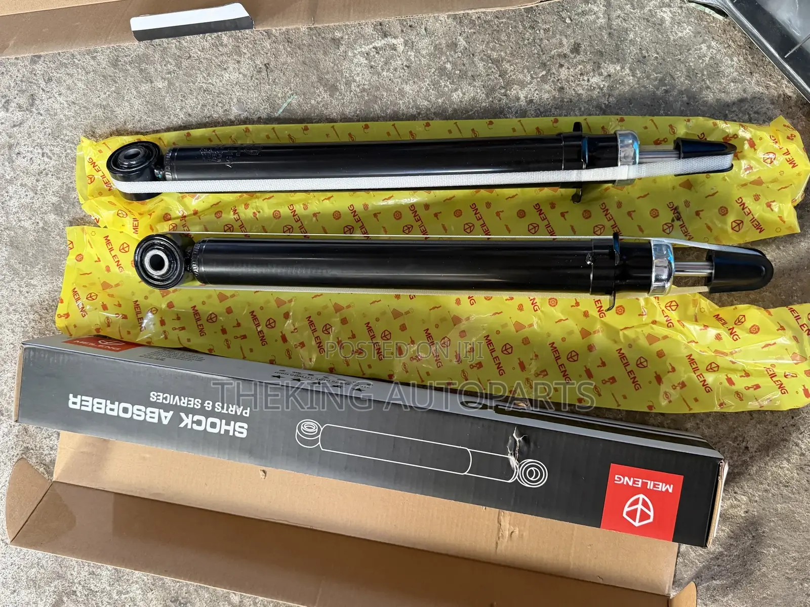 Honda Cr-v 2020,2021,2022 Back Shocks.