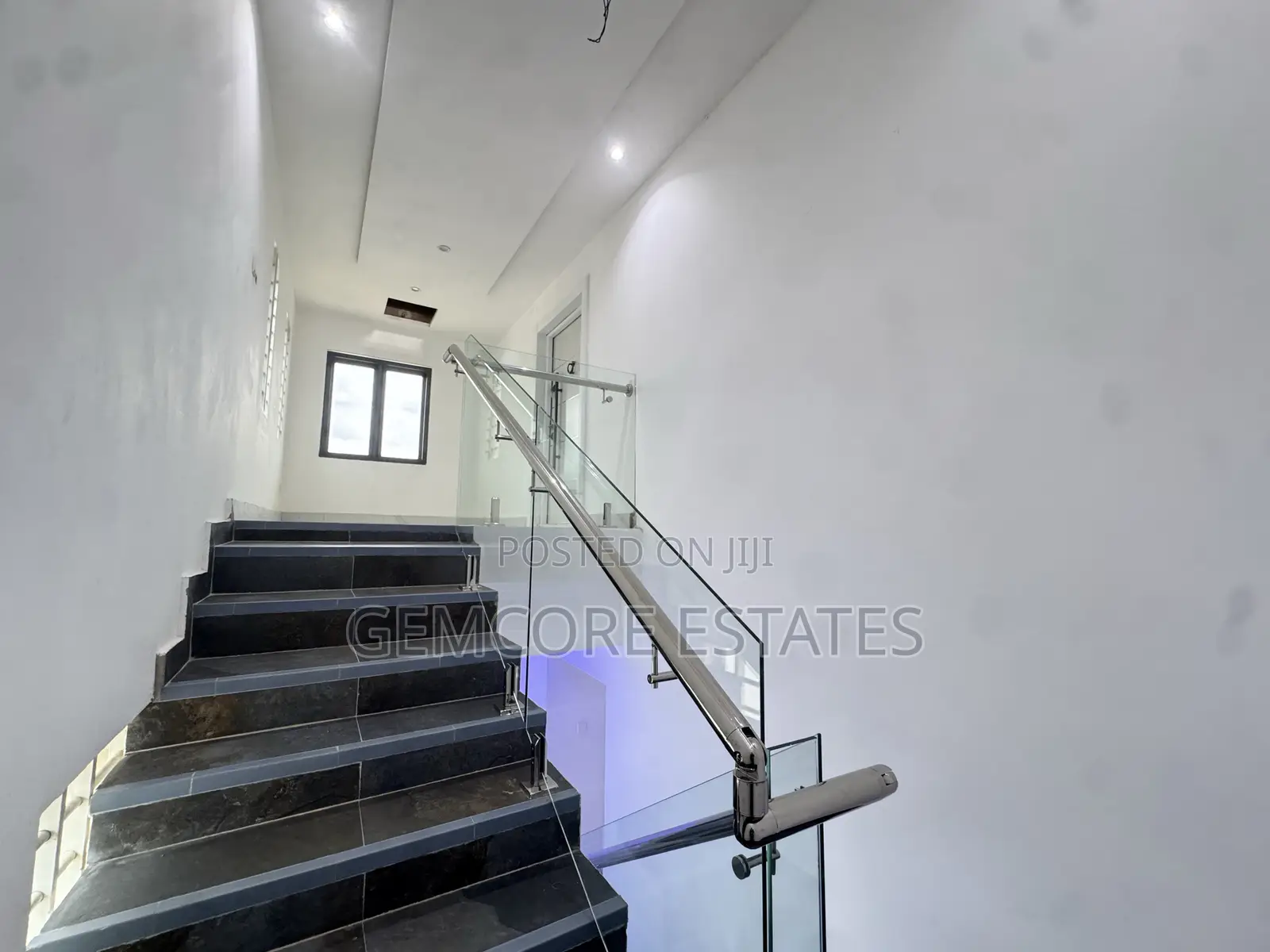 3bdrm House in Nanakrom Melcom, Adjiriganor for sale