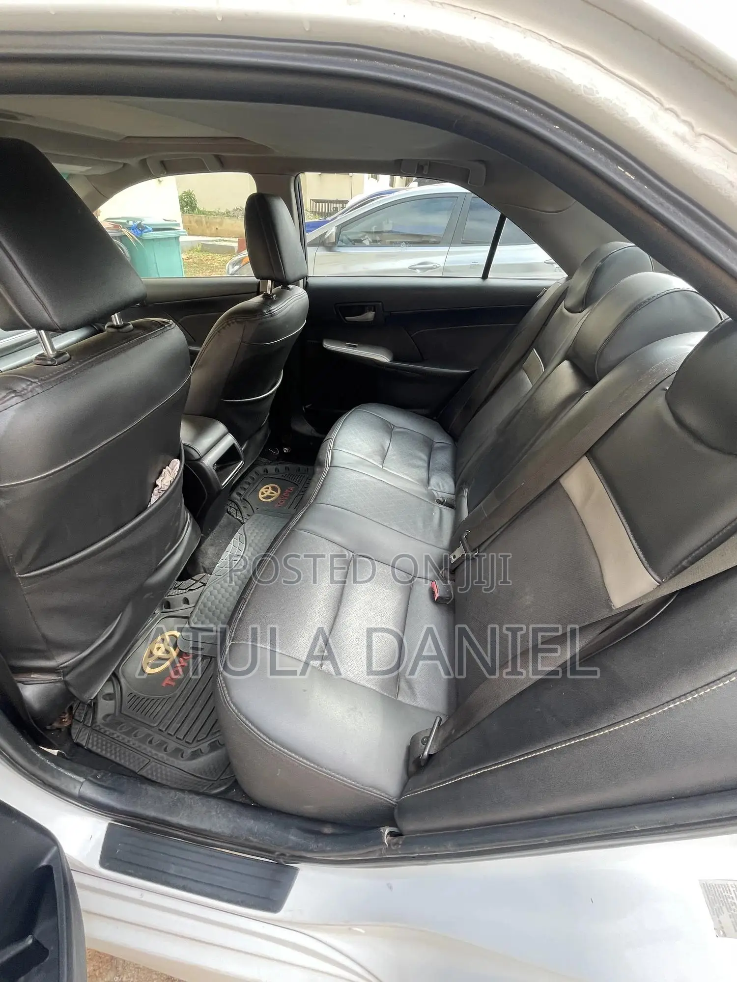 Toyota Camry SE Sport 4dr Sedan (2.5L 4cyl 6A) 2014 White