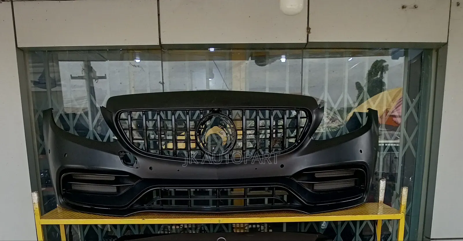 Mercedes Benz
