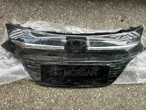 Honda HRV 2017 Top Grille