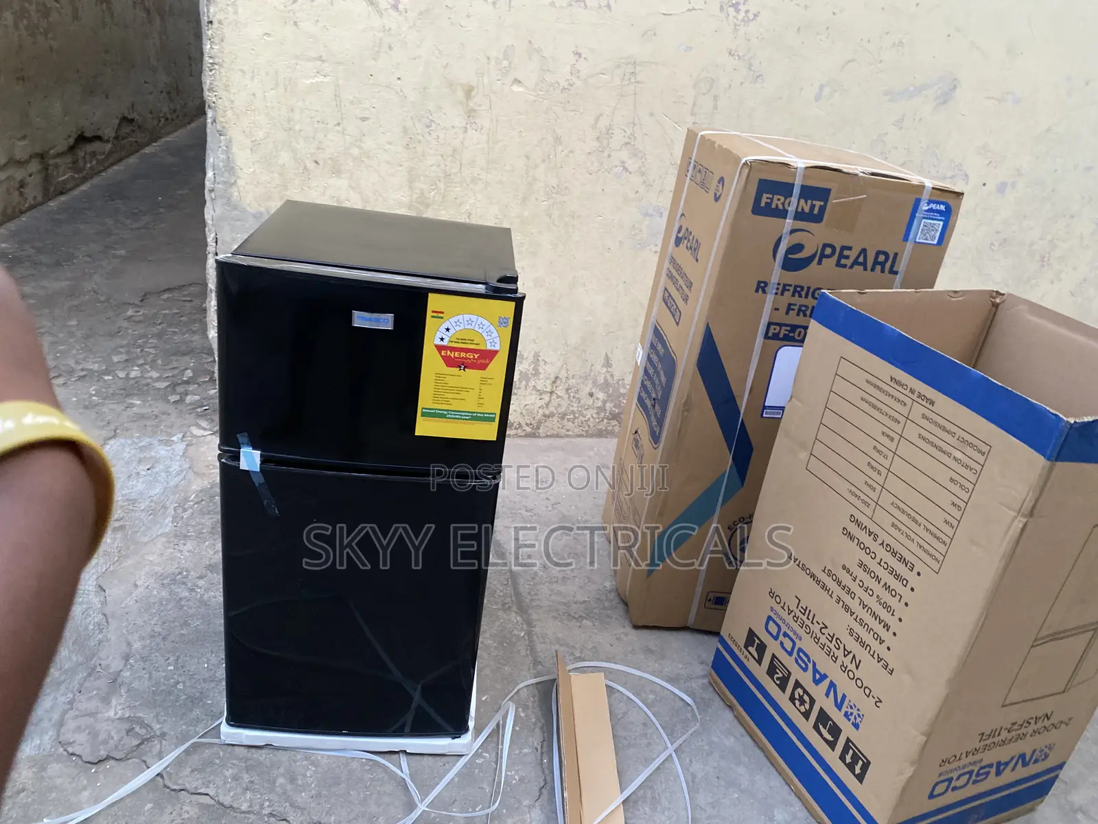 Nasco Nasf2-11fl Table Top Doubledoor Fridge