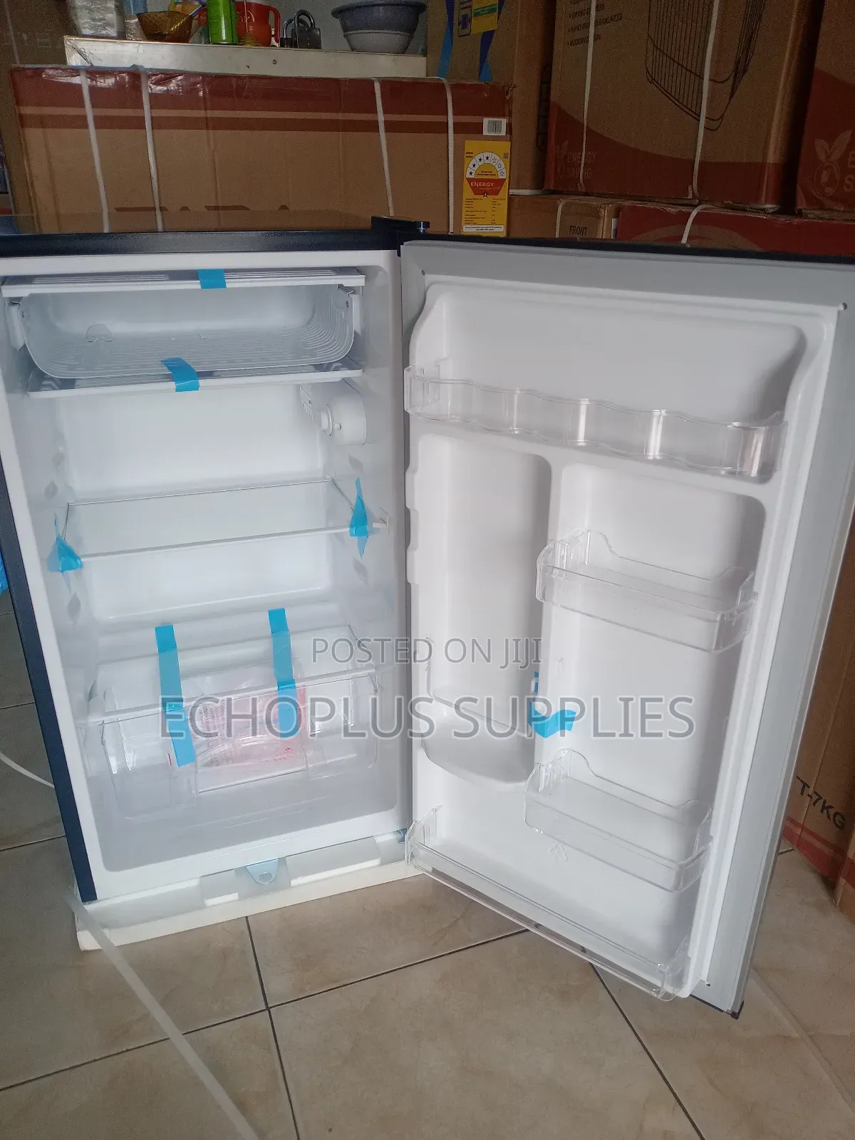 Pearl Table Top Fridge/80 Liters/ Single Door/Glass Design