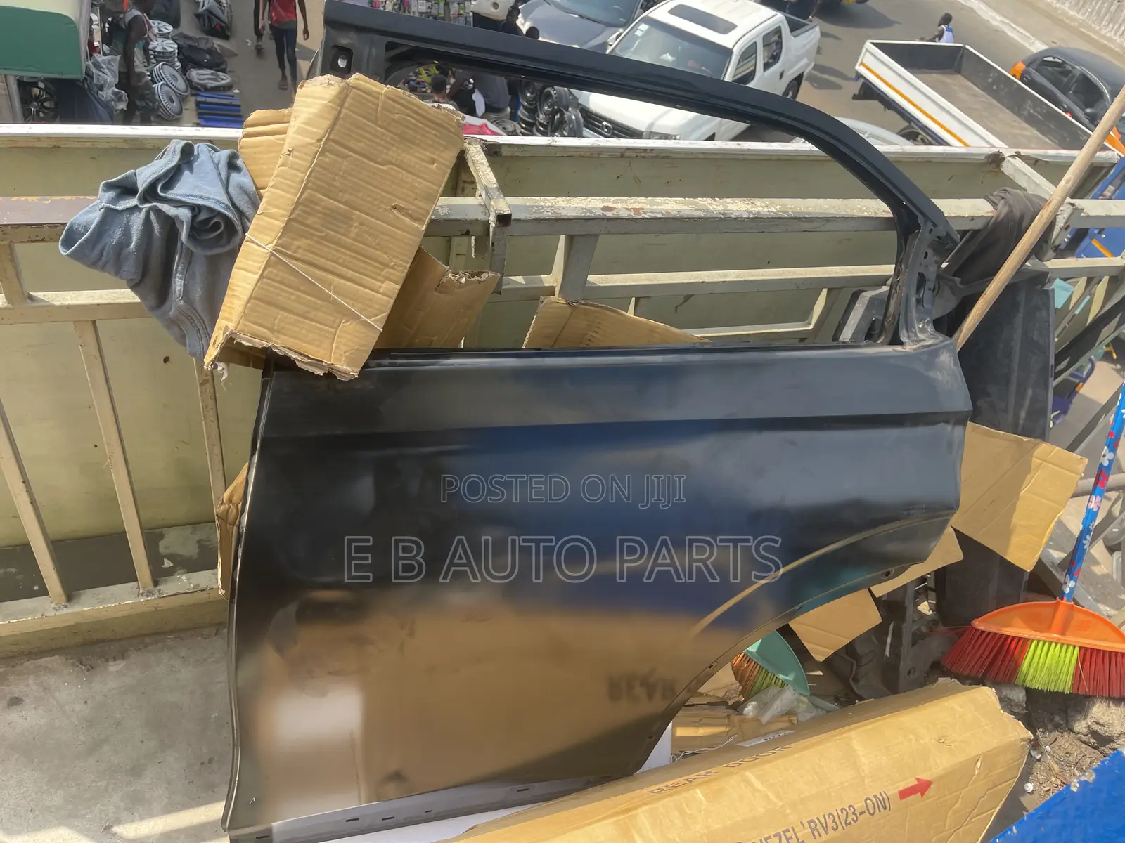 HRV 2024 Back Door Left