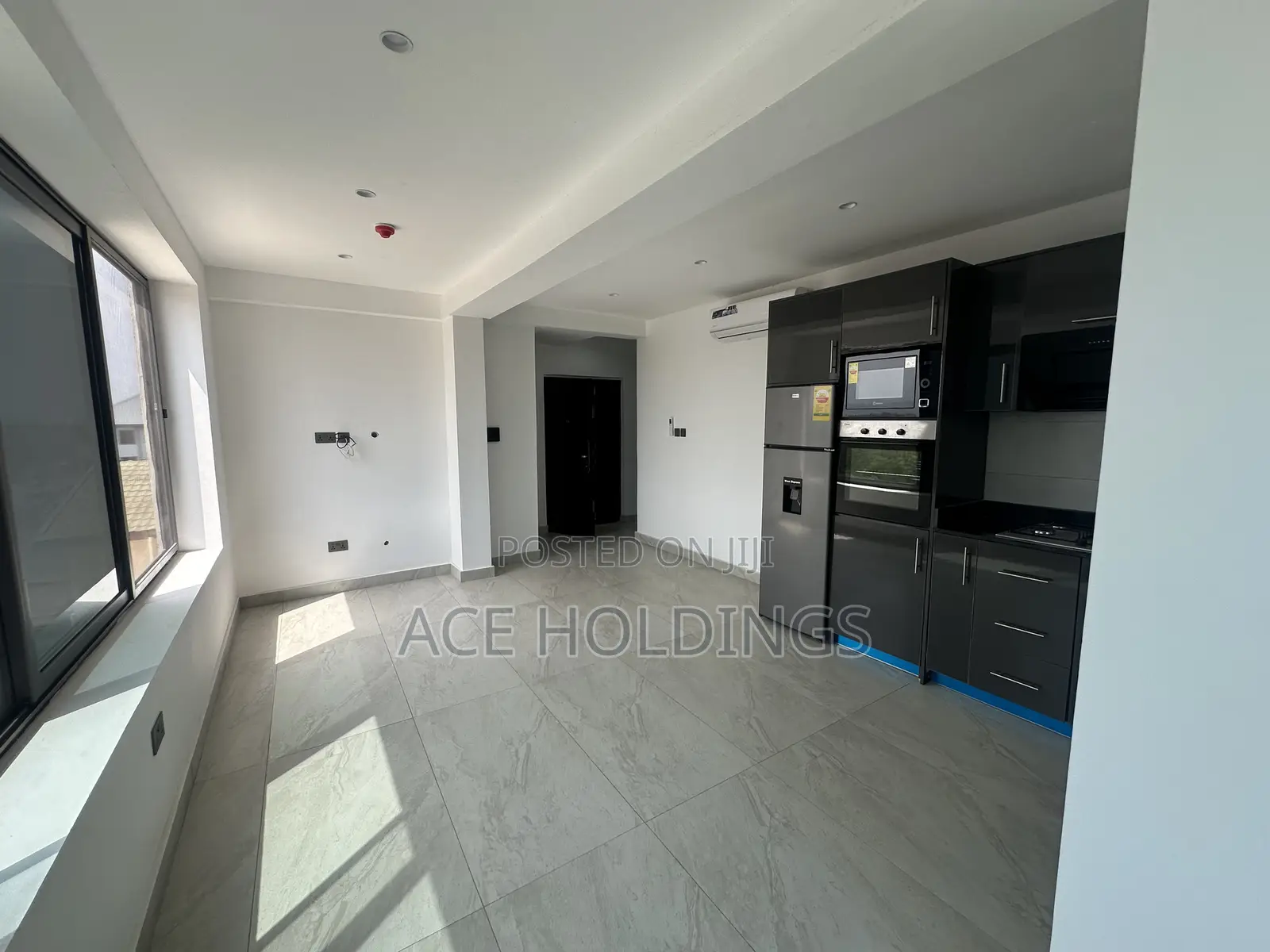 2bdrm Apartment in Ashale Botwe for rent