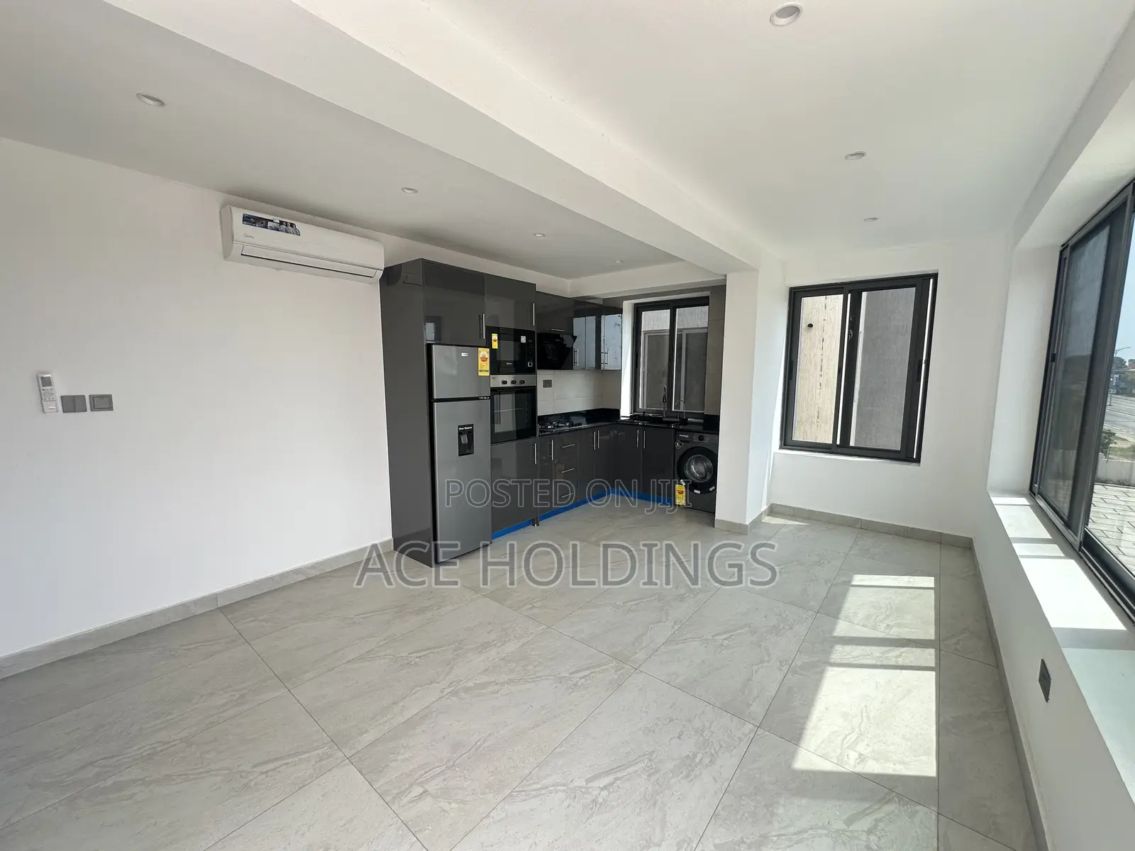 2bdrm Apartment in Ashale Botwe for rent