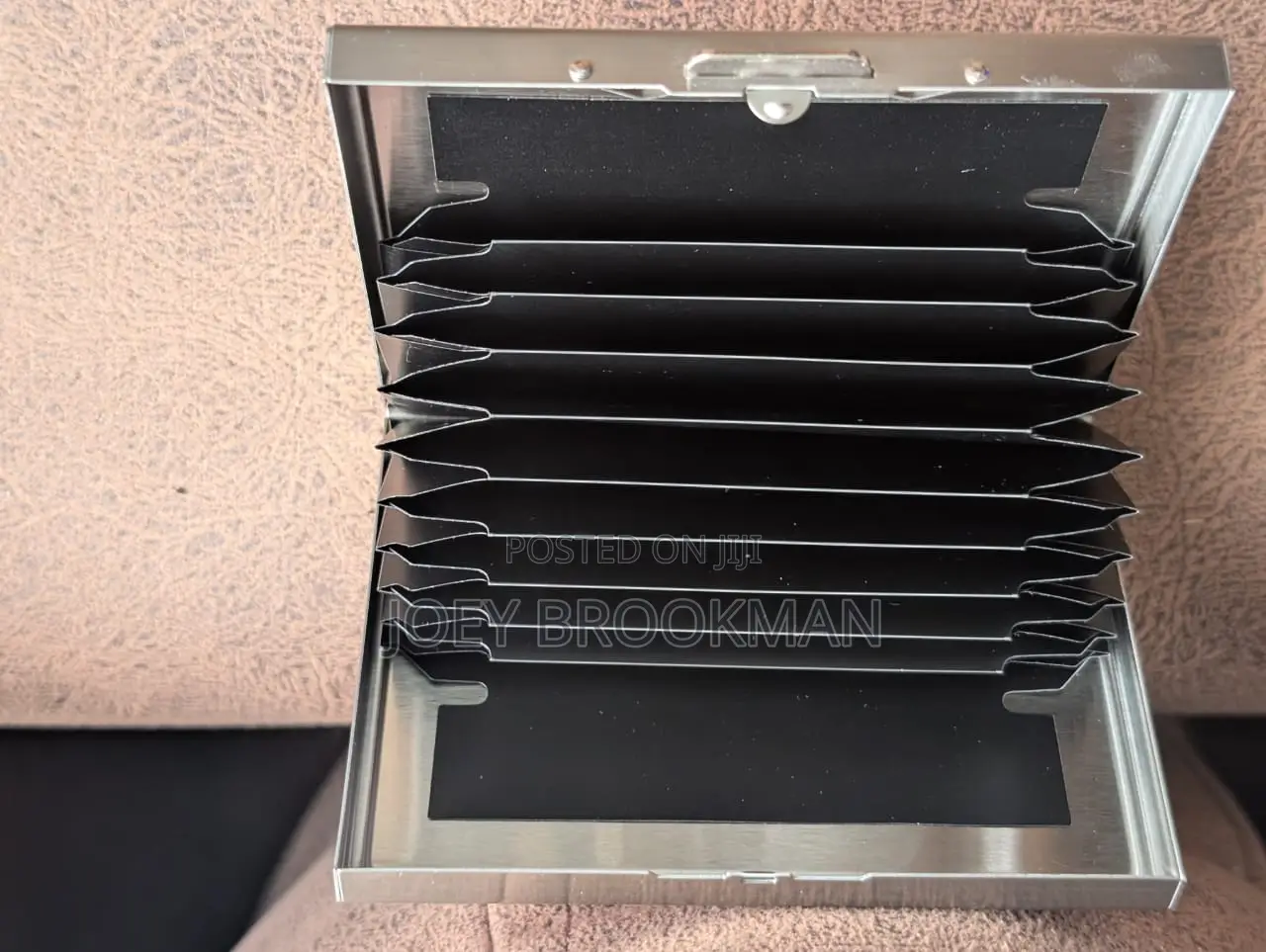 Protective Case Stainless Steel Wire Drawing Process Cardholder
