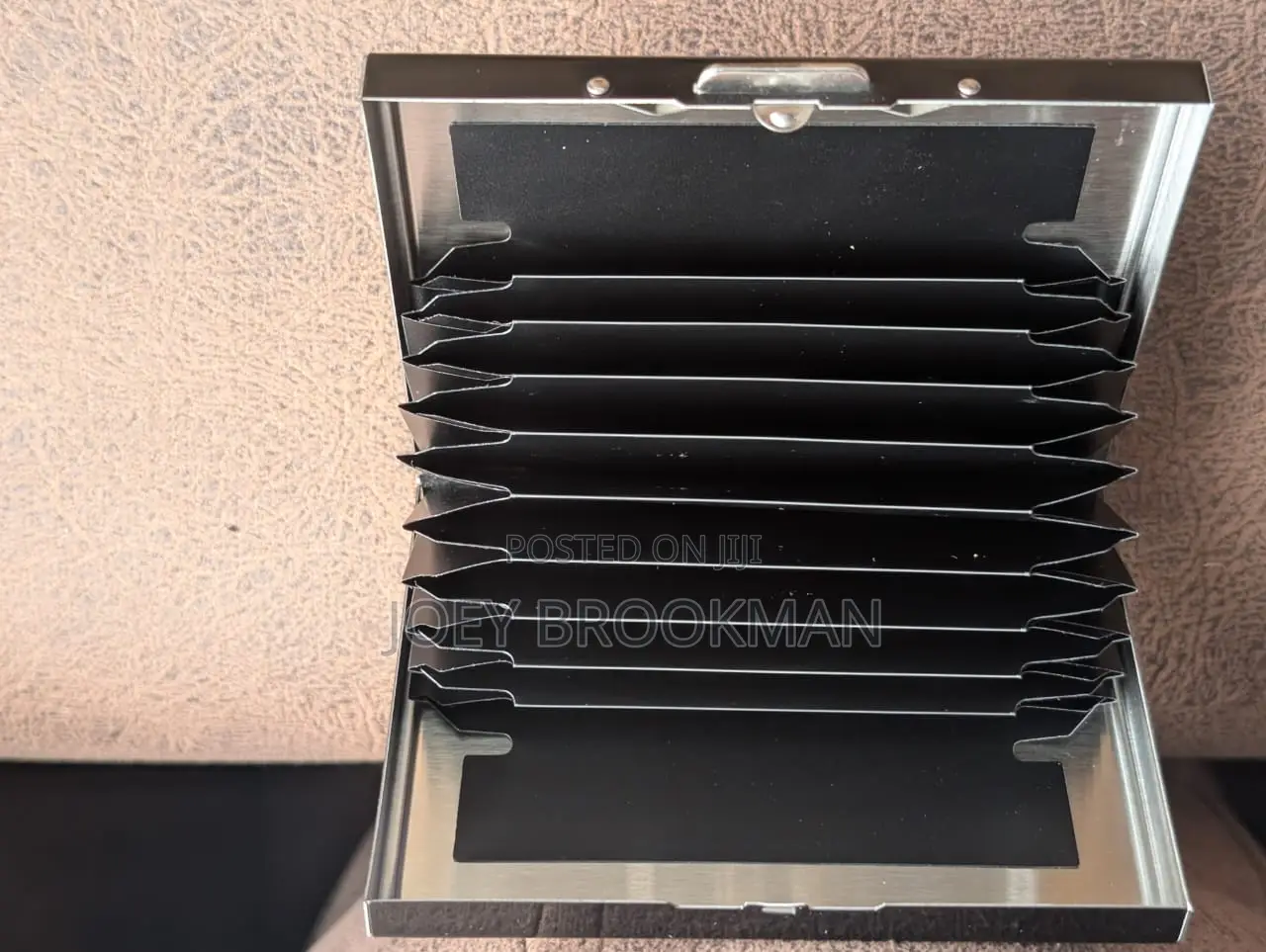 Protective Case Stainless Steel Wire Drawing Process Cardholder